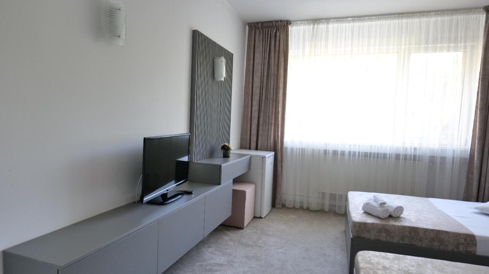 Hotel Parc Craiova Exterior photo